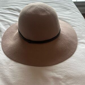 Nordstrom camel colored hat